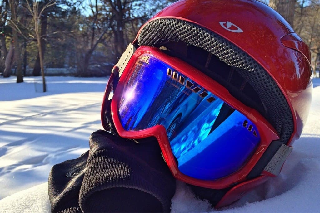 Protect eyes on the slopes