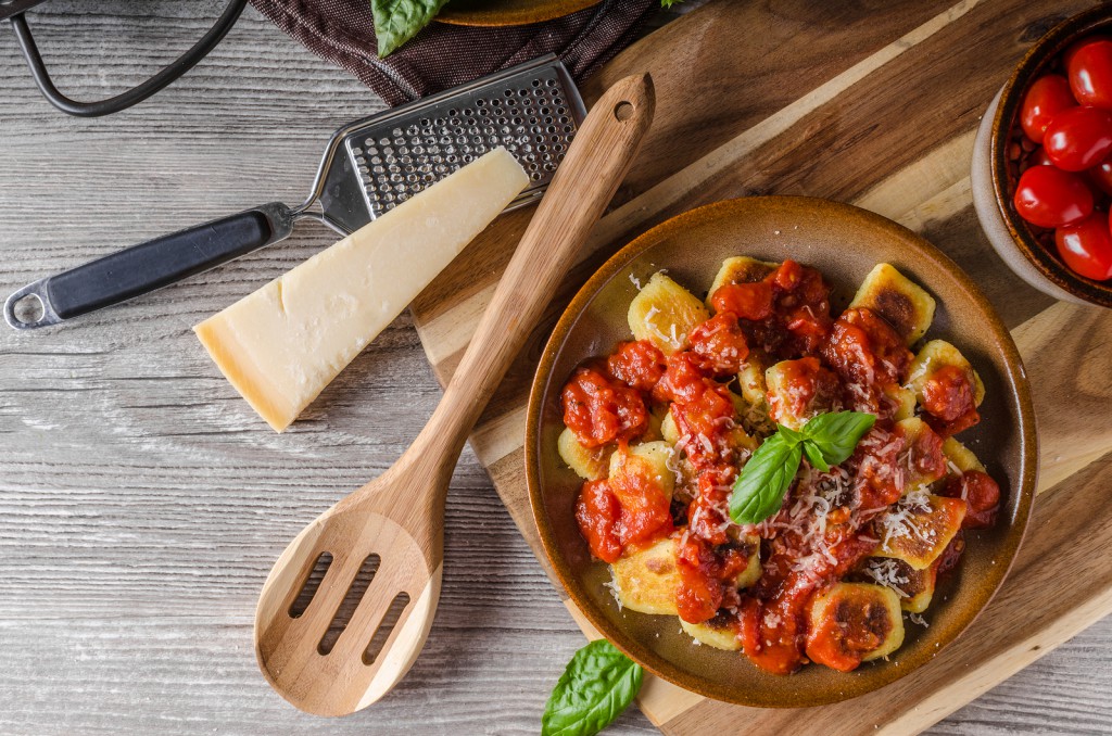 Roasted Gnocchi With Tomato Souce
