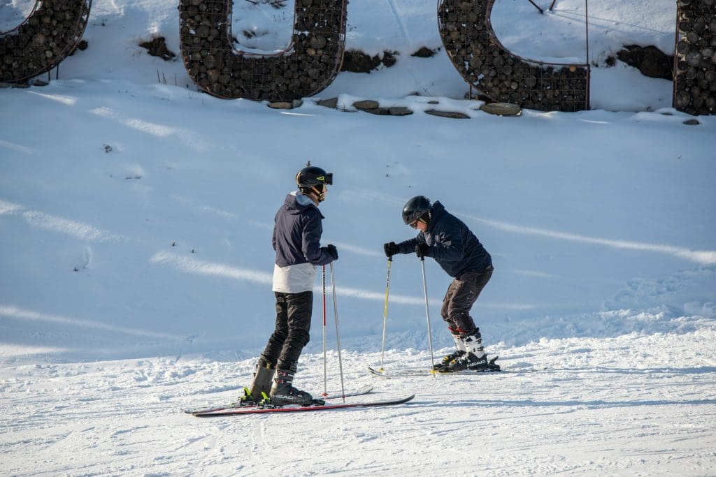 Beginner skiers in Morzine